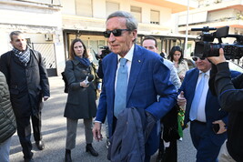 Gianfranco Fini al suo arrivo al tribunale di piazzale Clodio a Roma